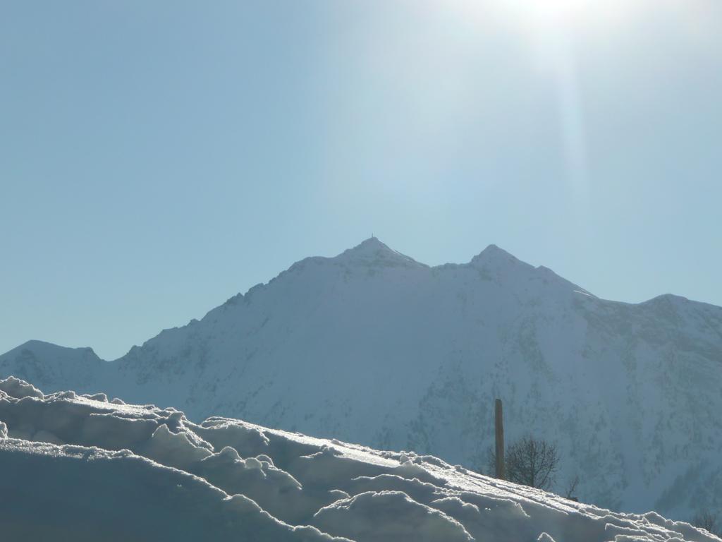 Hotel Le Clocher Champoluc Exterior foto